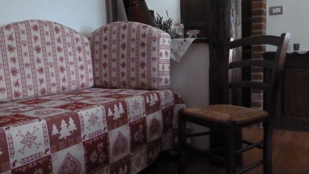 La Peiro Douco Pensionat Roure Turin Rum bild